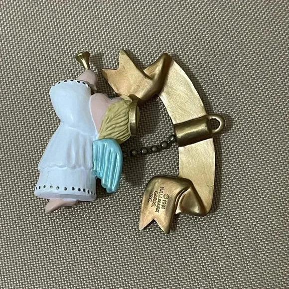 Hallmark Vtg 1991 Keepsake Handcrafted Christmas Ornament Godchild w/Box - Picture 3 of 6